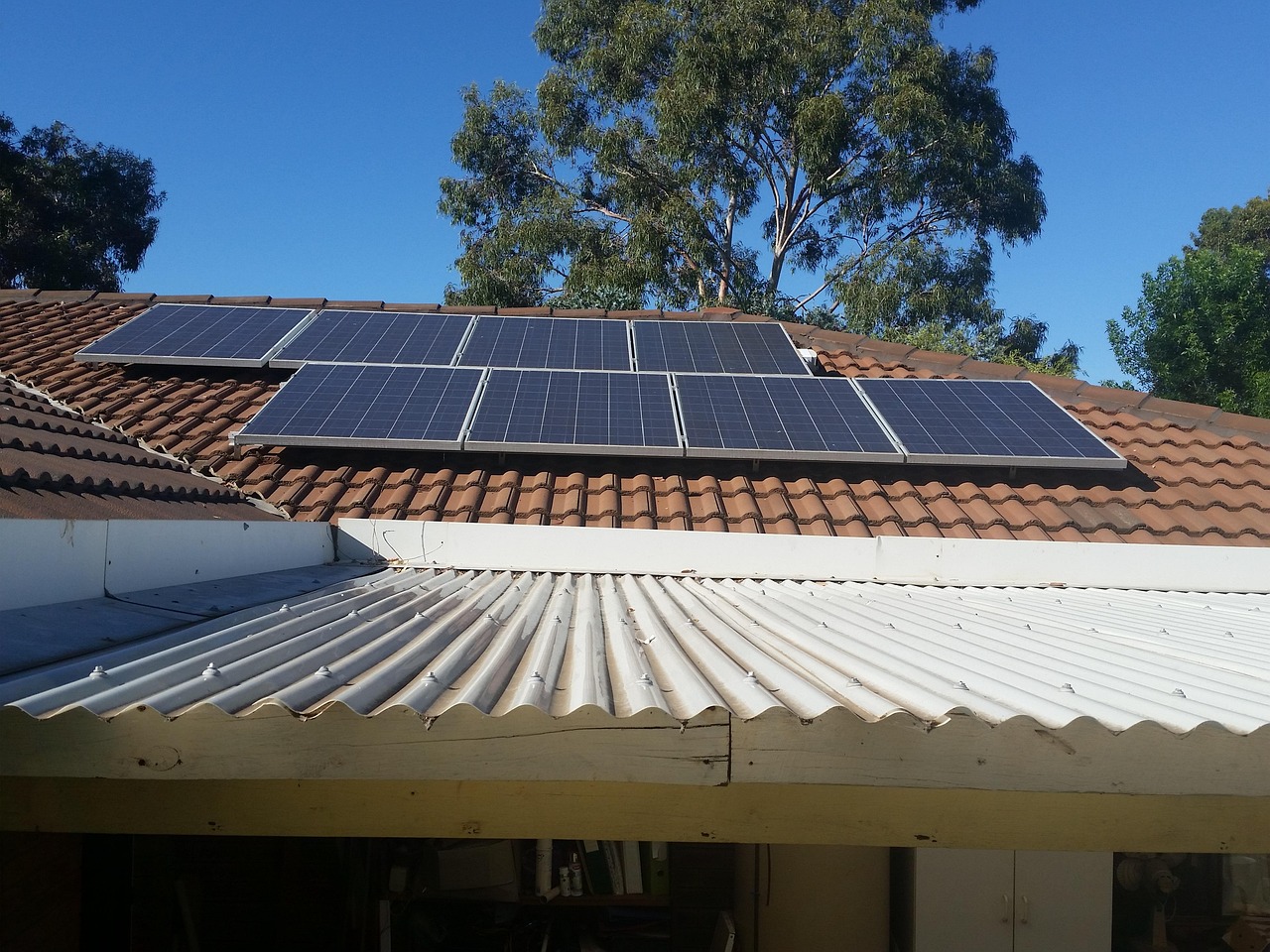 panouri fotovoltaice monofazice